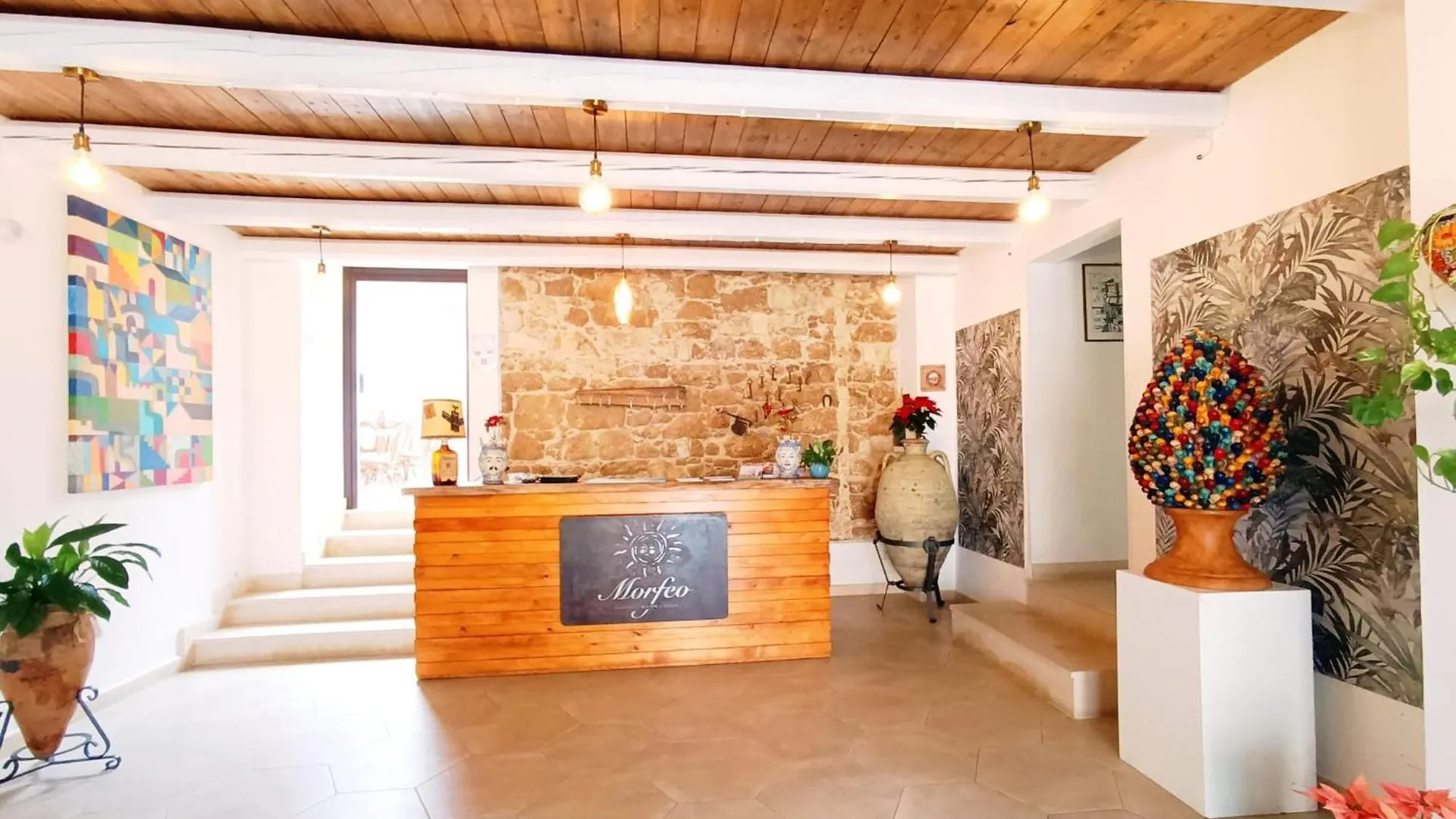 Morfeo Charming Rooms & Relax Avola 2*,