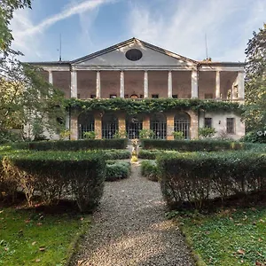  Bed & Breakfast Dal Vicere - Mezzalira Italy